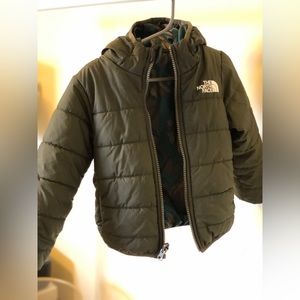 The North Face green reversible boy 3T coat